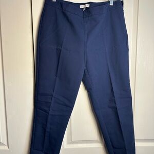 Chaus Women's Classic Blue Cropped Pants